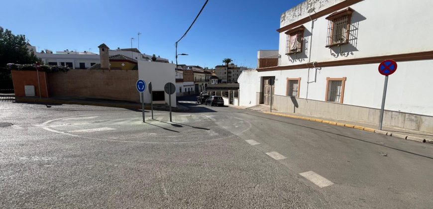 Solar urbano en venta – Zona Carrascosas, Lebrija