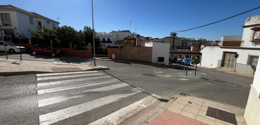 Solar urbano en venta – Zona Carrascosas, Lebrija