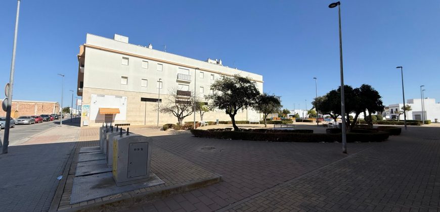 Reservado Local en venta – Zona Huerta Macenas, Lebrija