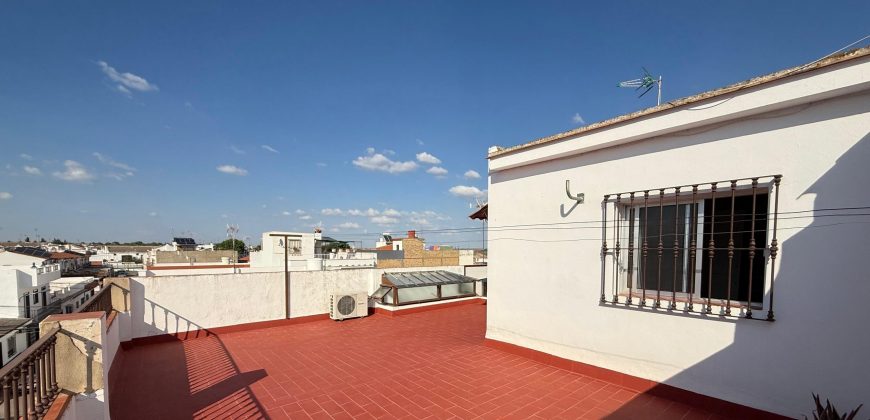 Casa en venta – Zona Algodonera, Las Cabezas de San Juan