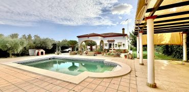 Finca rústica en zona El Hornillo – entre Lebrija y Las Cabezas de San Juan (Sevilla)