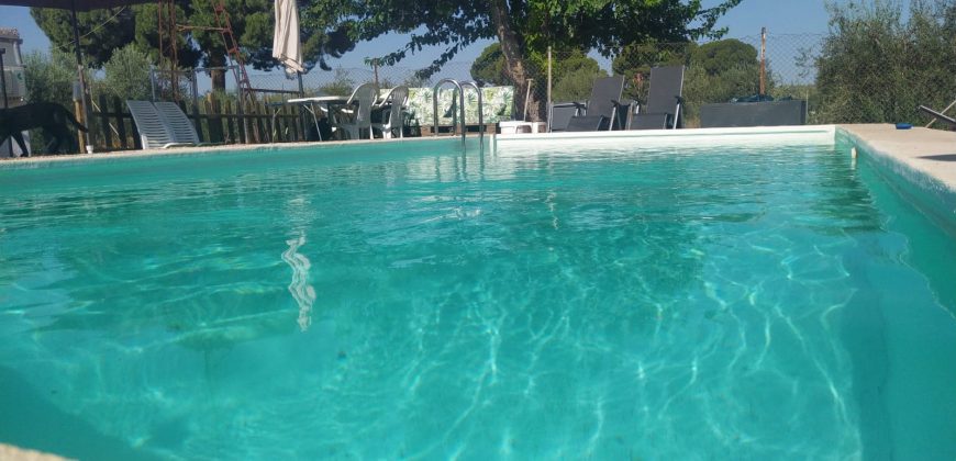 OPORTUNIDAD DE CHALET EN LA VENTA EL RITMO.- CTRA. MORON – MARCHENA!