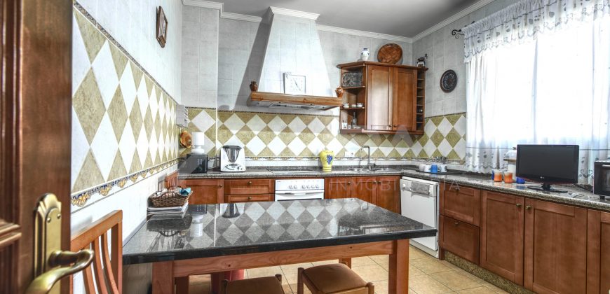 CASA EN VENTA EN EL RETIRO, EN MAIRENA DEL ALCOR.