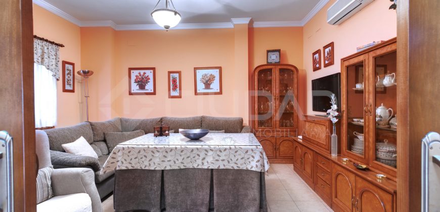 CASA EN VENTA EN EL RETIRO, EN MAIRENA DEL ALCOR.