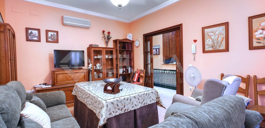 CASA EN VENTA EN EL RETIRO, EN MAIRENA DEL ALCOR.