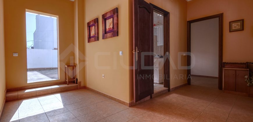 CASA EN VENTA EN EL RETIRO, EN MAIRENA DEL ALCOR.