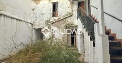 CASA SEÑORIAL EN PLENO CENTRO DE LEBRIJA — GRAN OPORTUNIDAD DE PROYECTO