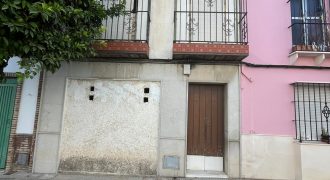 Magnífica vivienda para reformar en una ubicación inmejorable