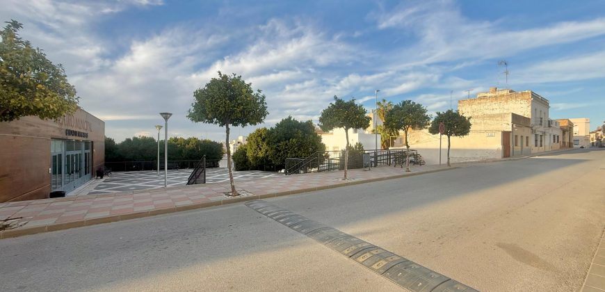 Casa en planta baja – Zona Teatro, Las Cabezas de San Juan