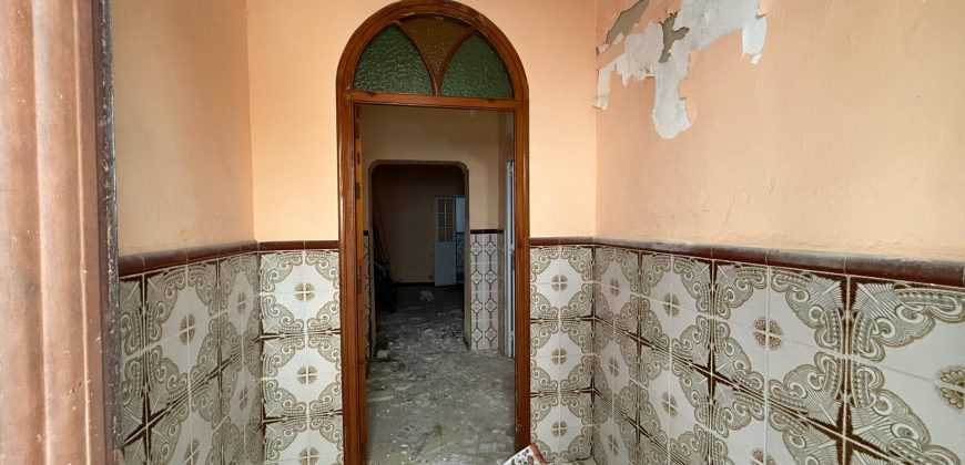 En Venta Casa en esquina – Zona Parque de la Oña, Trebujena (Cádiz)