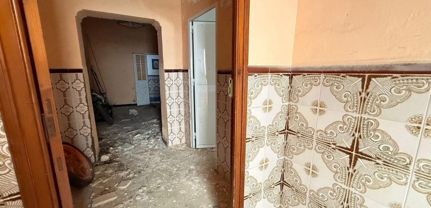 En Venta Casa en esquina – Zona Parque de la Oña, Trebujena (Cádiz)