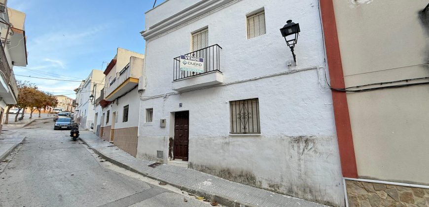 Casa independiente en venta – Zona Parque de la Toya, Trebujena (Cádiz)