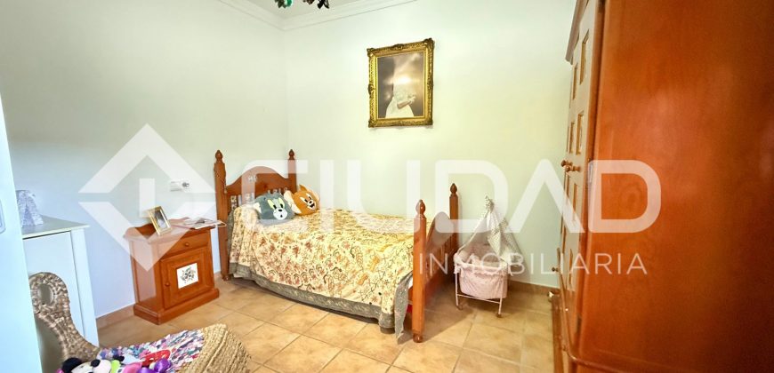 VIVIENDA INDEPENDIENTE CON COCHERA DE 115M2 – ZONA EL RECREO, LEBRIJA