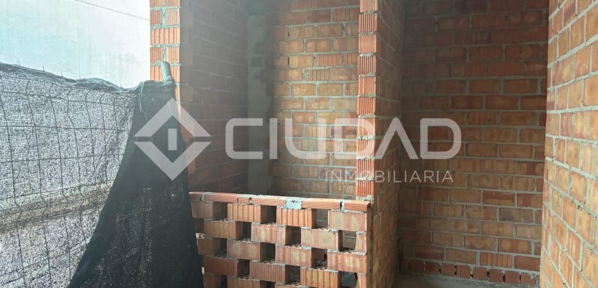 Edificio en bruto de 4 viviendas (Barrio Alto)