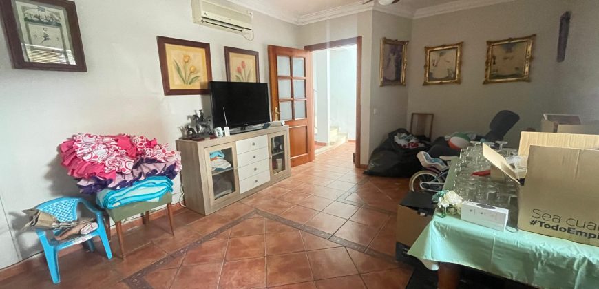 CASA EN BARRIO SAN MIGUEL