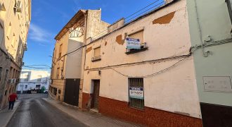 CASA DE DOS PLANTAS EN EL VISO DEL ALCOR.