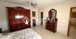 Chalet con piscina y jardín en Av. Al-Ándalus