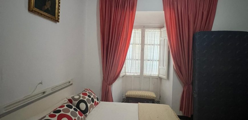 GRAN CASA EN FUENTES DE ANDALUCÍA