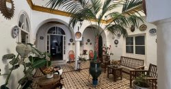 GRAN CASA EN FUENTES DE ANDALUCÍA