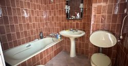 CASA EN BARRIO LA GUITA