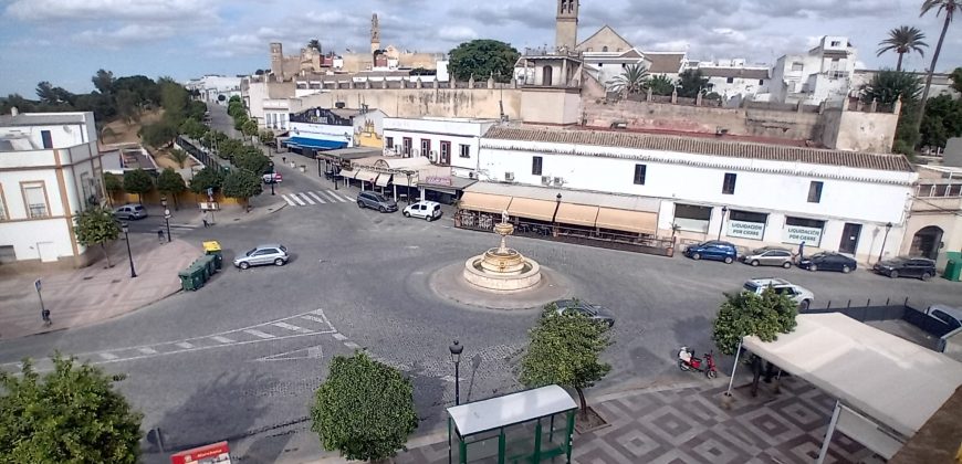 PISO EN PRIMERA PLANTA EN EL CENTRO