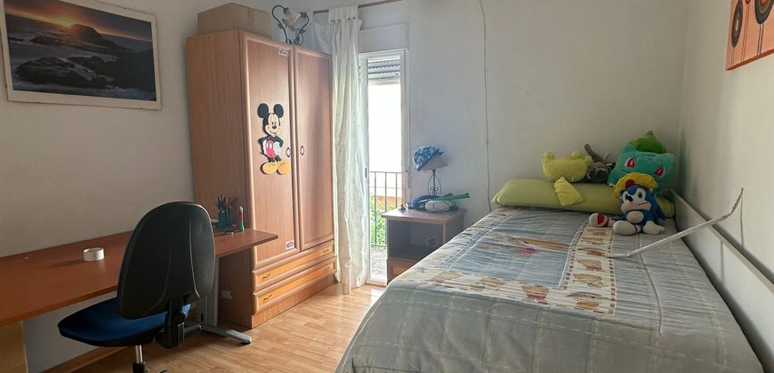 CASA EN BARRIO LA GUITA