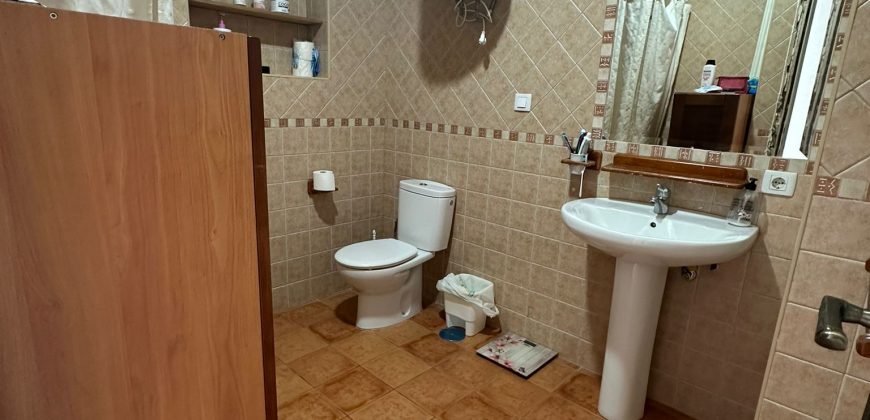 CASA EN BARRIO LA GUITA