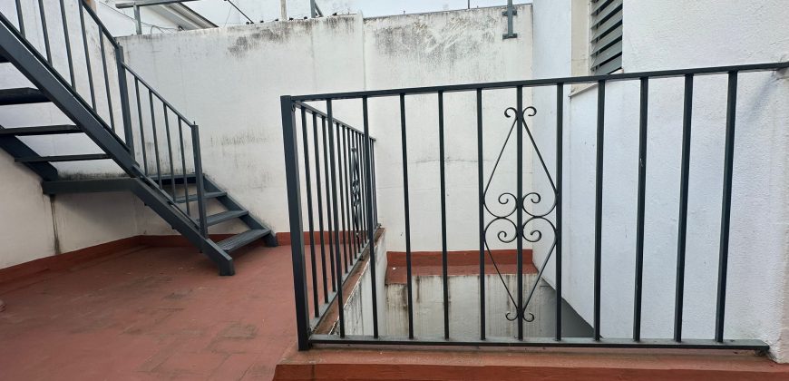 CASA EN BARRIO LA GUITA