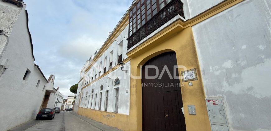 Piso listo para entrar en Casco Antiguo-Barrio Alto