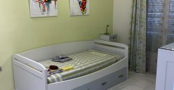 CASA CON COCHERA EN EL BARCO