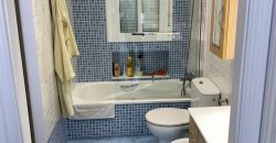 CASA CON COCHERA EN EL BARCO