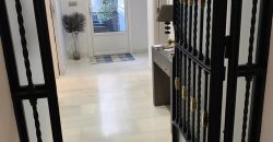 CASA CON COCHERA EN EL BARCO