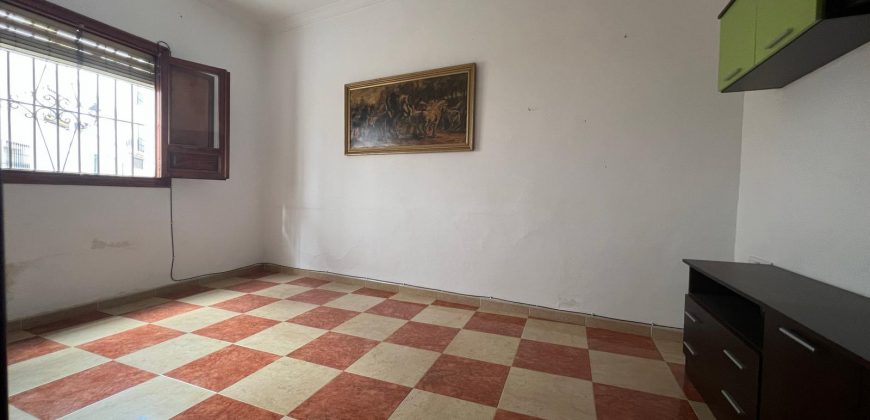 CASA MUY CERCA DEL CENTRO