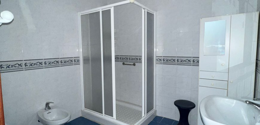 CASA MUY CERCA DEL CENTRO