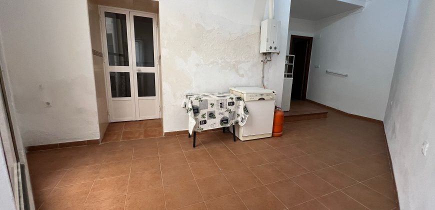 CASA MUY CERCA DEL CENTRO