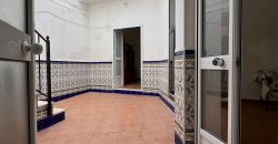 CASA MUY CERCA DEL CENTRO