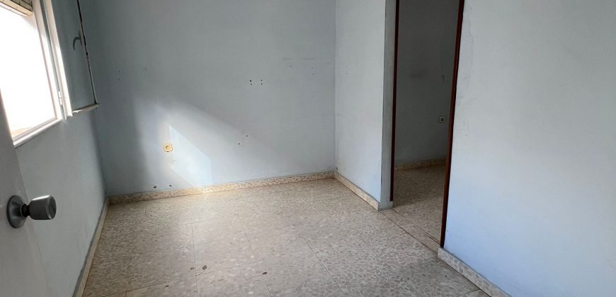 CASA MUY CERCA DEL CENTRO