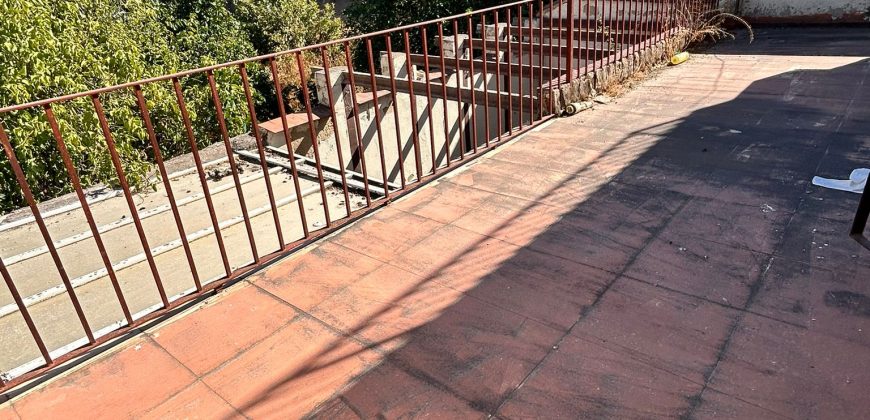 CASA EN CALLE COMPAÑÍA