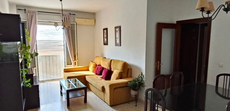 PISO EN 1ª PLANTA EN BARRIO LA GUITA