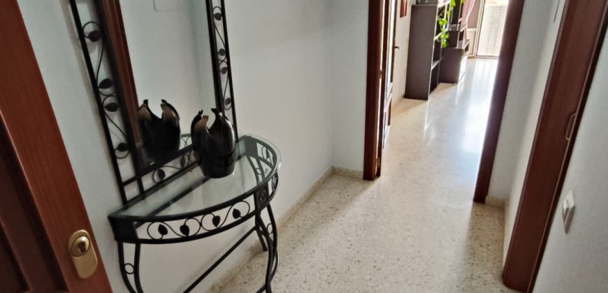 PISO EN 1ª PLANTA EN BARRIO LA GUITA