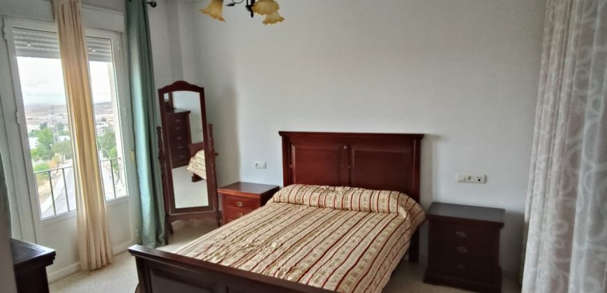 PISO EN 1ª PLANTA EN BARRIO LA GUITA