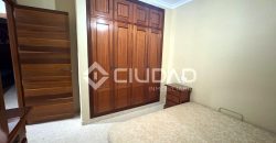 Adosado con sótano y patio en Pino Alto