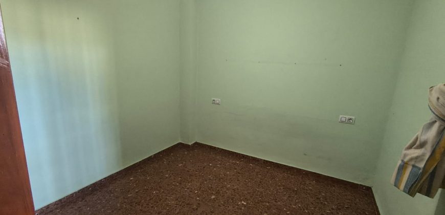 PISO EN PRIMERA PLANTA