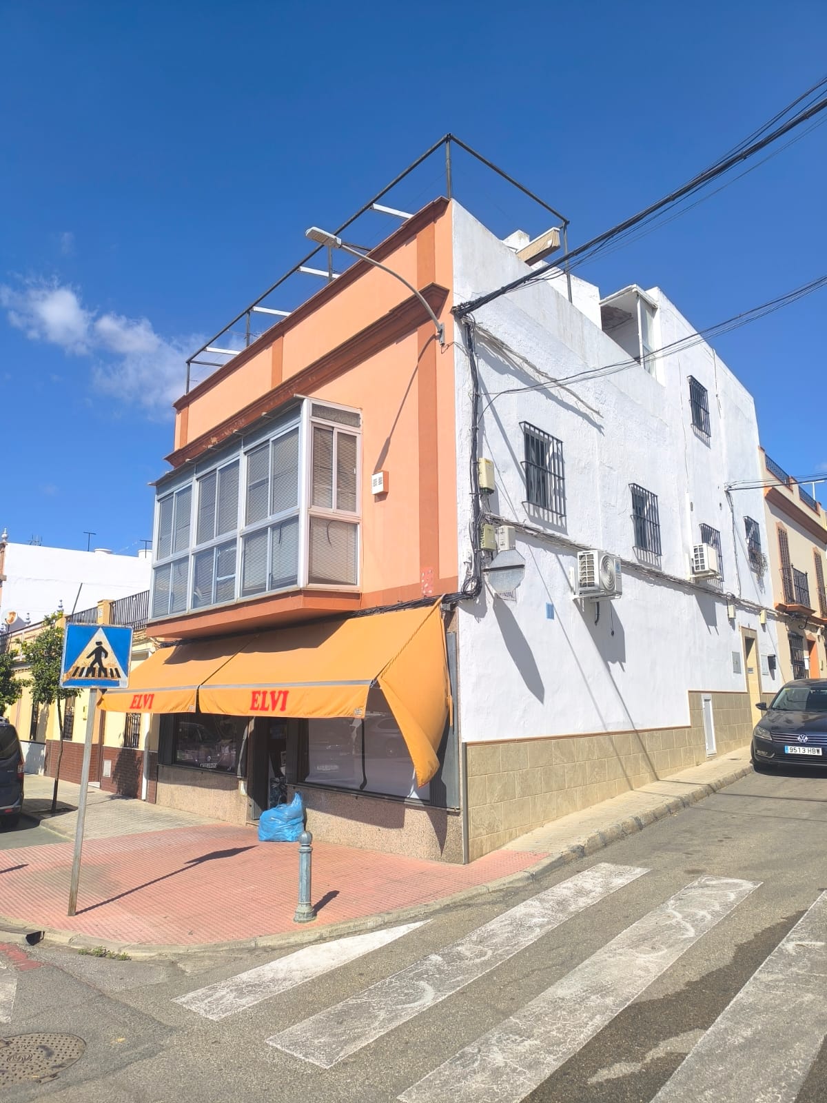 PISO EN PRIMERA PLANTA