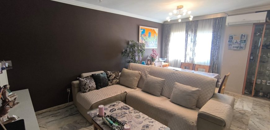 CASA DE DOS PLANTAS CON COCHERA