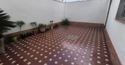 CASA DE DOS PLANTAS CON COCHERA