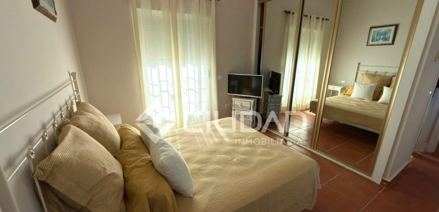 Chalet con jardín y piscina en Martín Miguel