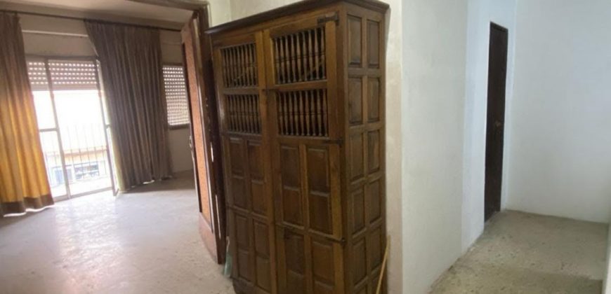 Espectacular Piso situado en Plaza del Ayuntamiento de Morón de la Fra.