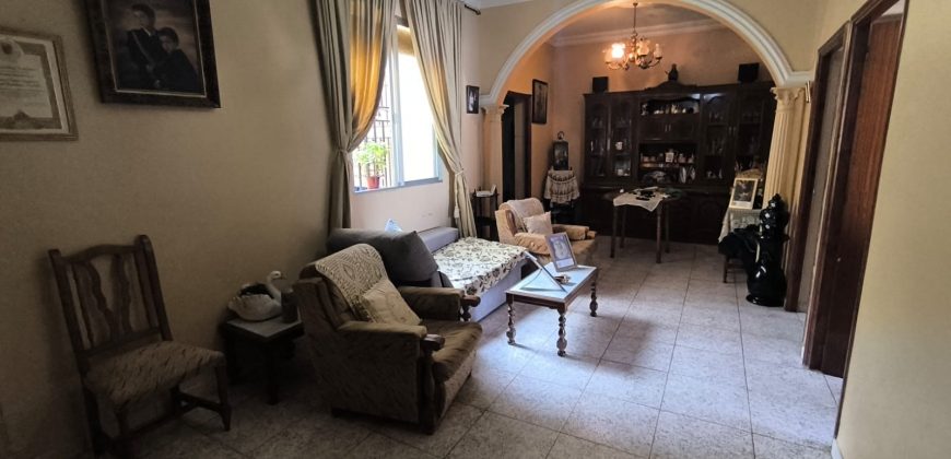 CASA + PISO INDEPENDIENTE EN MAIRENA.