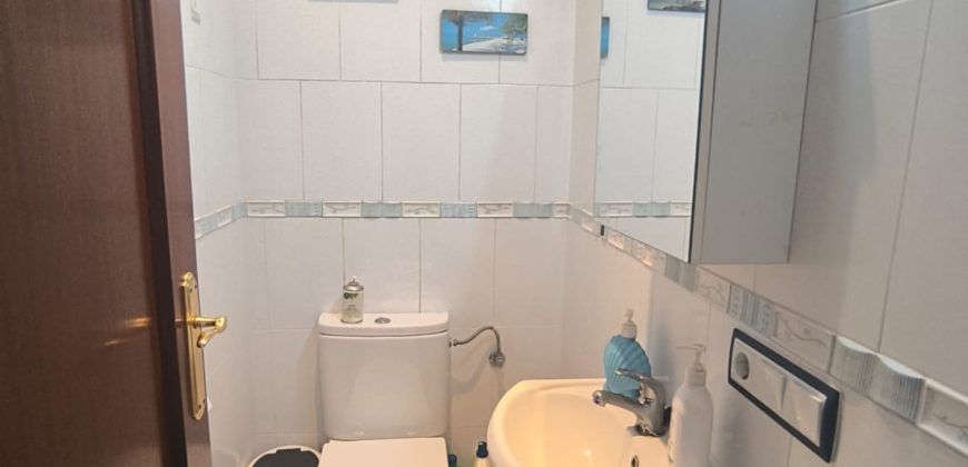 CASA CON COCHERA LISTA PARA ENTRAR A VIVIR